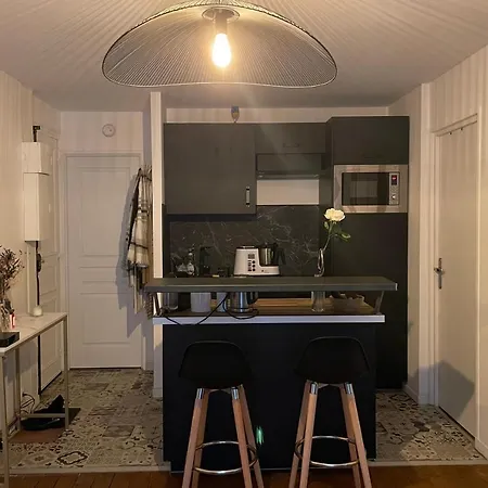 42m Close To Montmartre * Paris