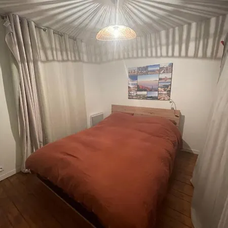 42m Close To Montmartre *