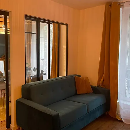 42m Close To Montmartre * Paris
